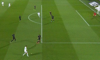 欧冠高清赛事平台-【法甲】梅西中柱 姆巴佩替补补时助攻 巴黎客场平