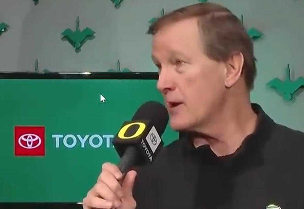 欧冠客户端下载-俄勒冈主帅再提林葳！亲承进步，但不满组织与防守，披露CBA隐患