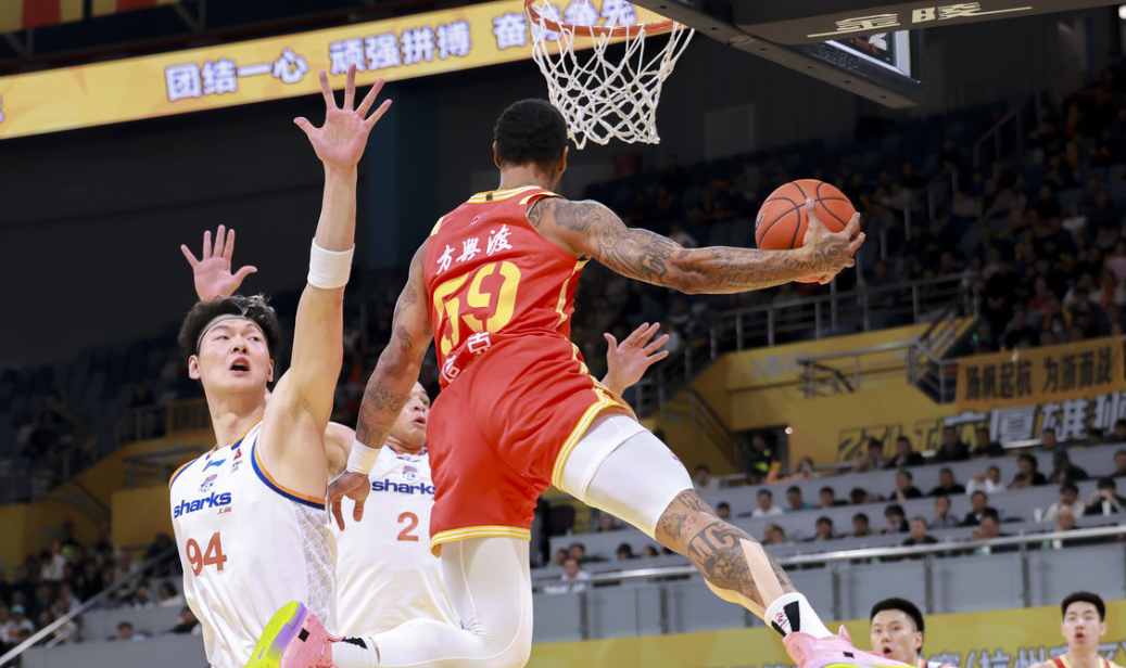 欧冠客户端下载-3加时！辽宁打出神剧本，深圳爆冷跌出前四，一阶段仅2队有冠军相