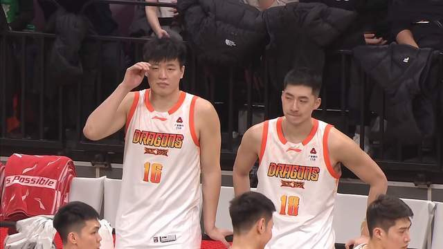 欧冠官方正版下载-加时赛15-2，辽宁男篮连胜收官 赵继伟16+8接管比赛 乌戈战术大师