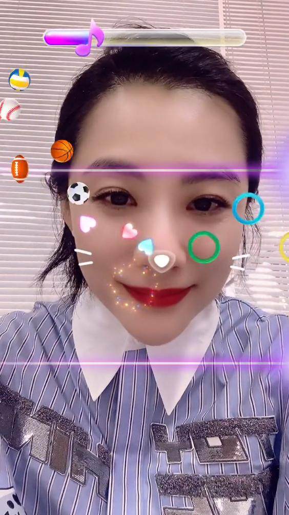 欧冠直播官网下载-加入金牌战队分千万红包：快手奥运魔法表情拍不停