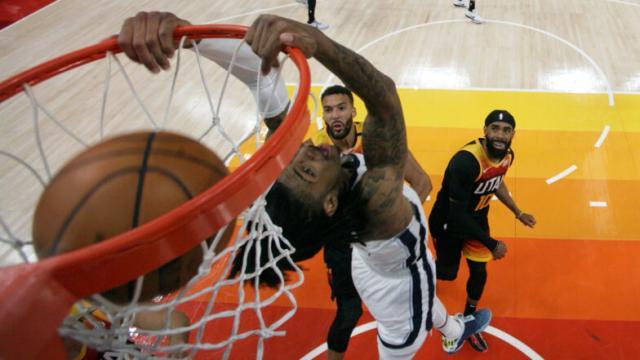 欧冠官方正版下载-莫兰特单场47分超越勒布朗，他的表现连对手都服了